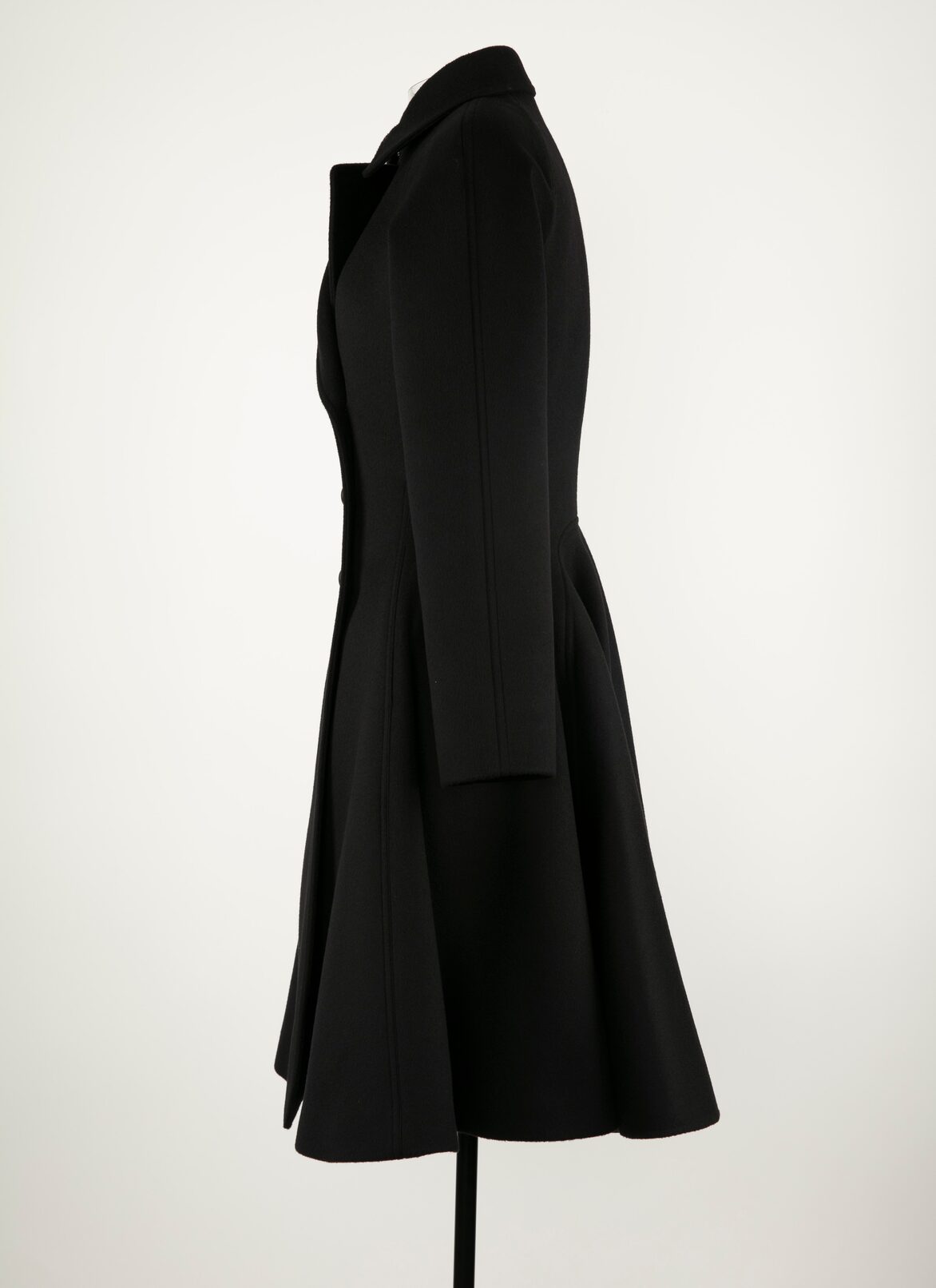 Coats ALAÏA BLACK COATS